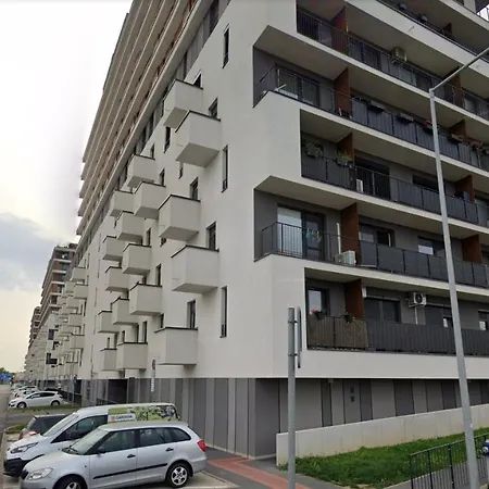 Apartman 1 With Terrace, Slnecnice, 18b Pozsony
