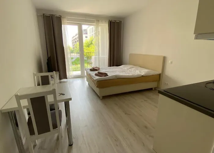 Apartmán 1 With Terrace, Slnecnice, 18b *