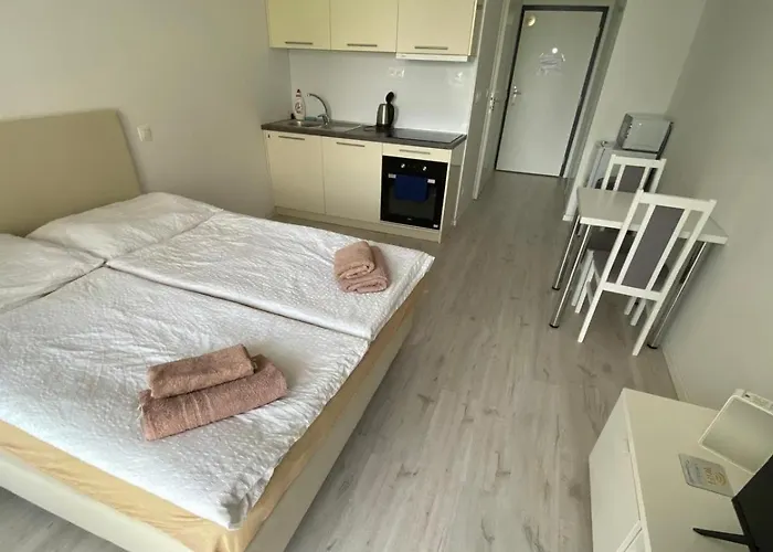 Apartamento 1 With Terrace, Slnecnice, 18b