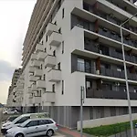 Appartamento 1 With Terrace, Slnecnice, 18b Bratislava
